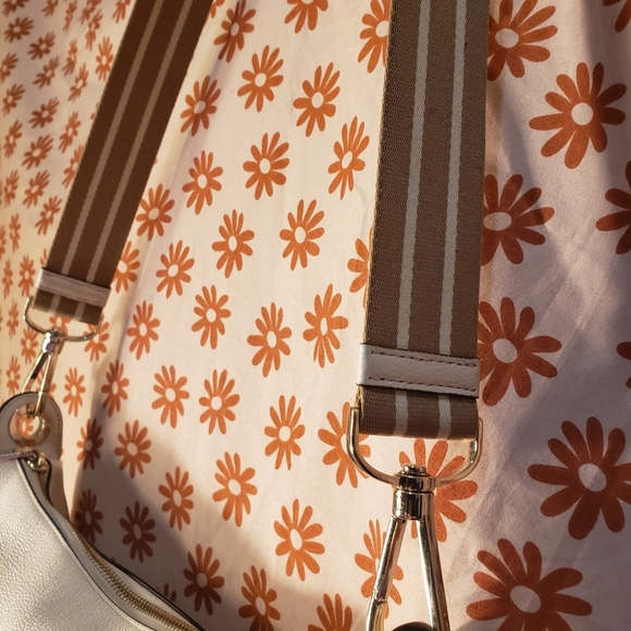 NWOT Kate Spade New York Rosie Women's Crossbody Parchment (Single Item) Large - Picture 8 of 13